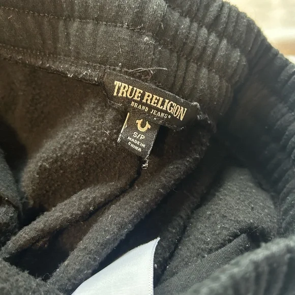 True Religion Black and Red Sweatsuit - Picture 6 of 6